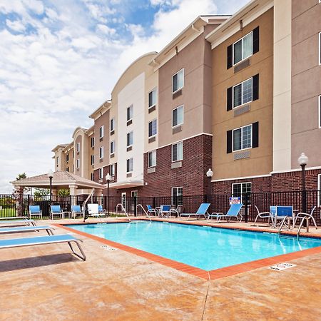 Candlewood Suites Del City By Ihg Exterior photo