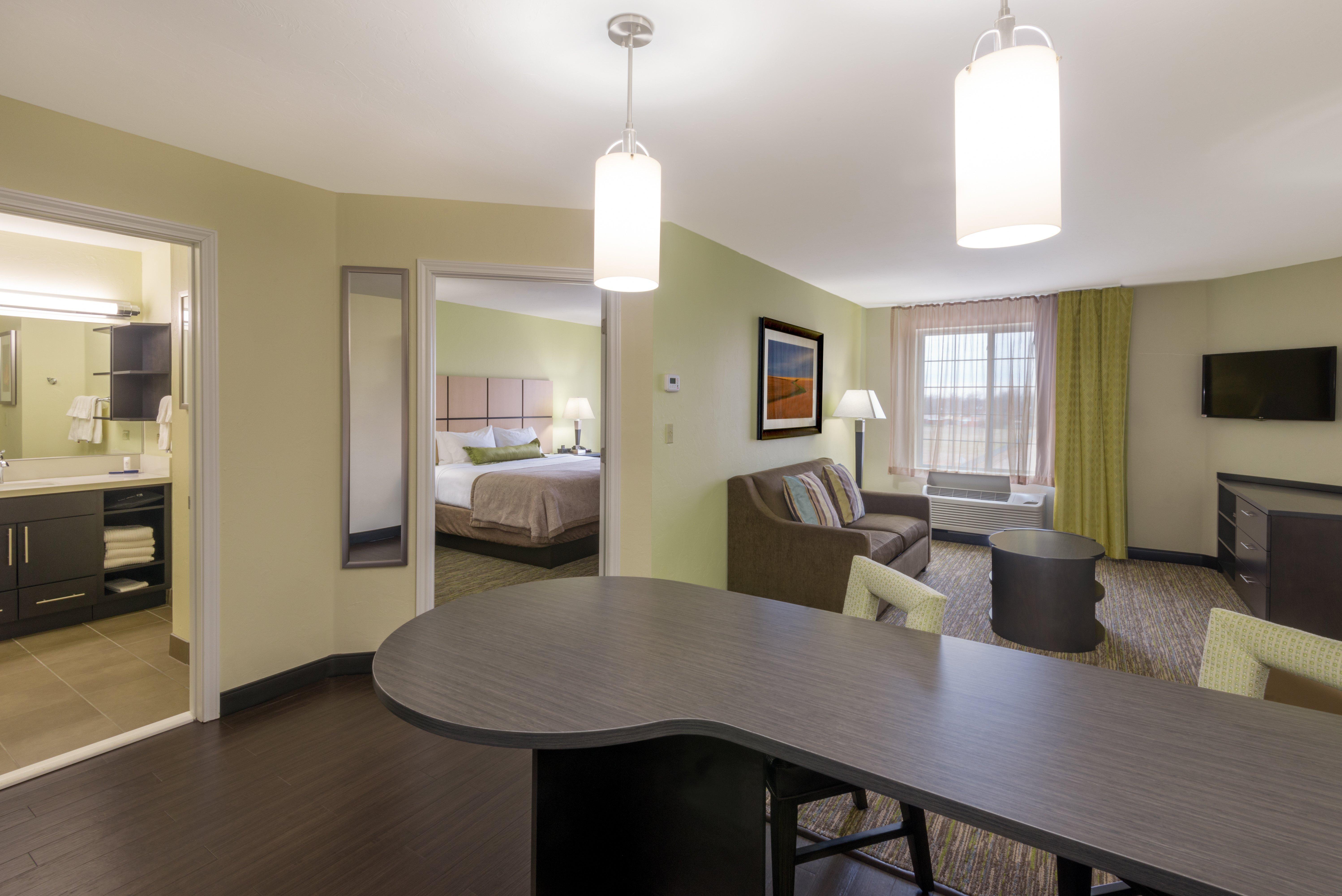 Candlewood Suites Del City By Ihg Exterior photo